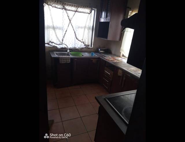 3 BEDROOM HOUSE FOR SALE IN BRAAMFISCHERVILLE